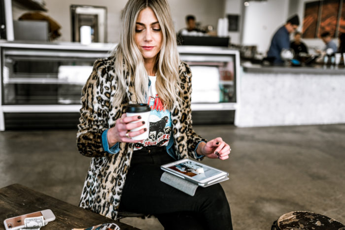 leopard-coat-denim-otterbox-4