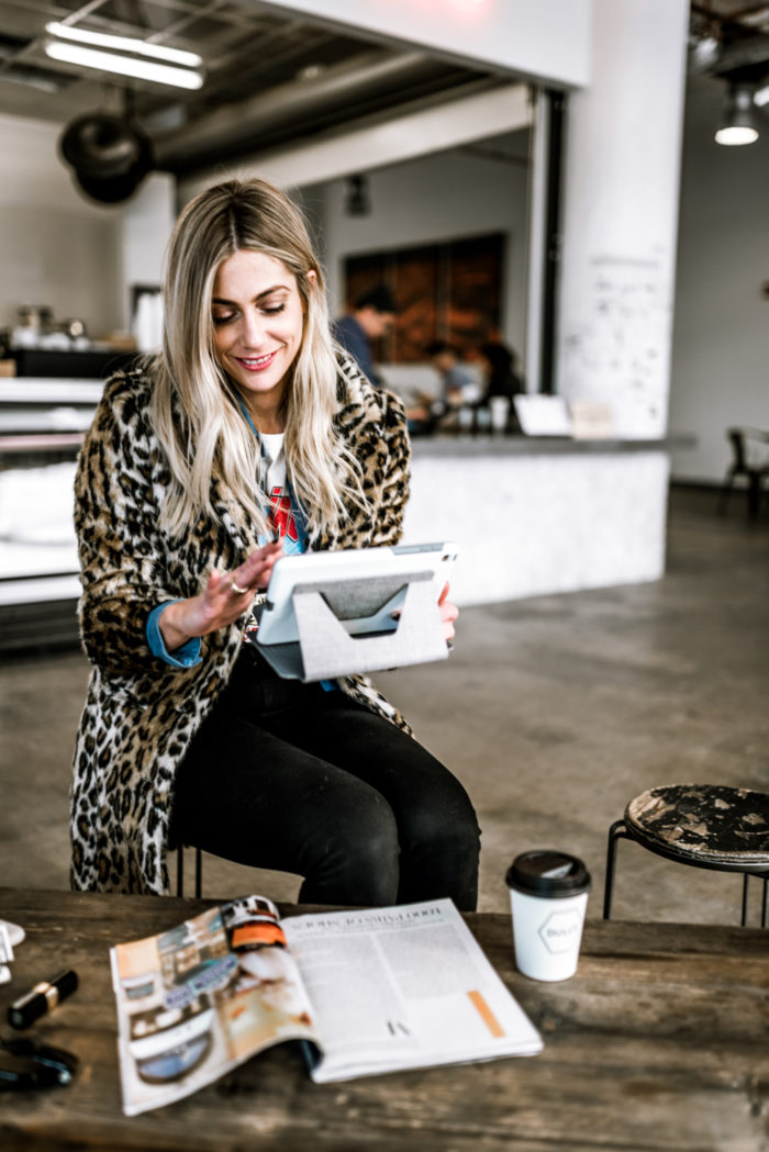 leopard-coat-denim-otterbox-7