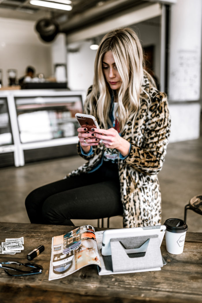 leopard-coat-denim-otterbox-9